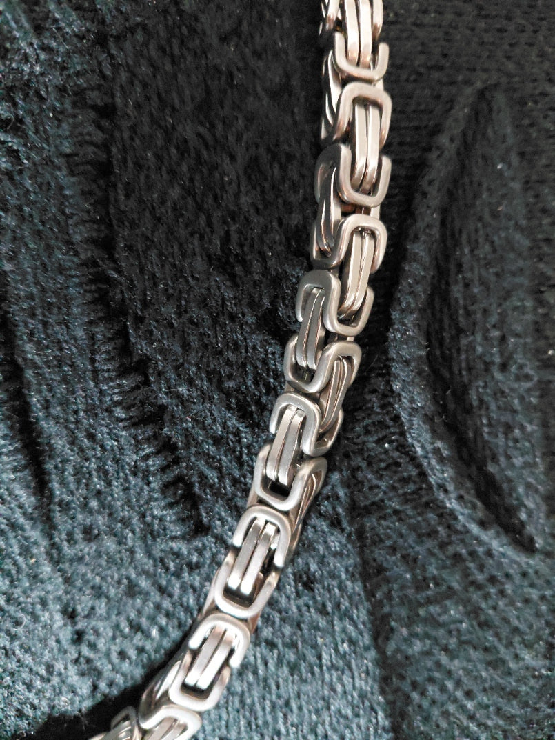 ICE WOLF - Koningsketting (Byzantine chain) Stainless Steel - Zilverkleurig - 8mm - 70cm