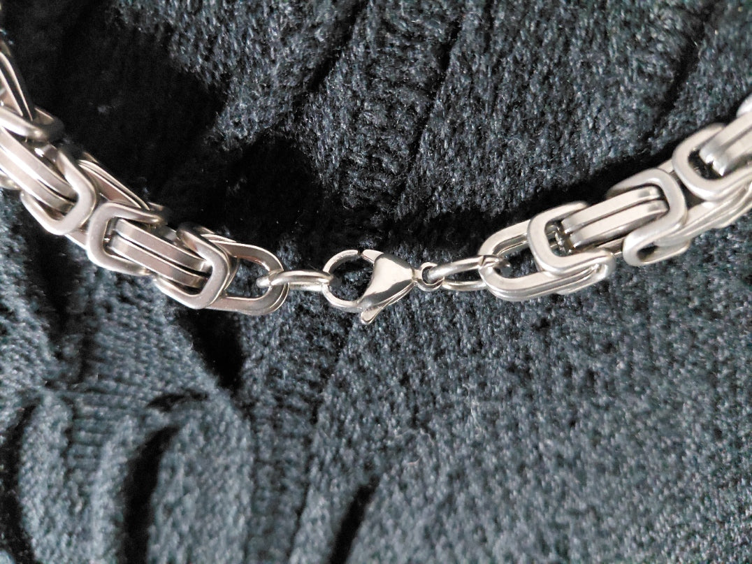 ICE WOLF - Koningsketting (Byzantine chain) Stainless Steel - Zilverkleurig - 8mm - 70cm